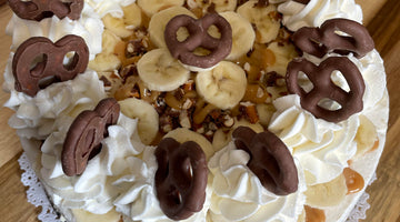 Bannoffee Cheesecake with ANNE’s Chocolate Covered Pretzels